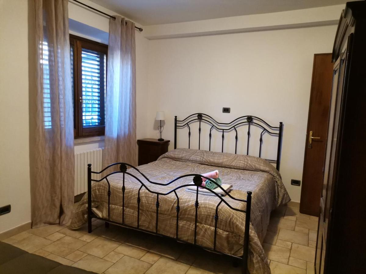 Agriturismo I Due Regni Petrella Salto エクステリア 写真